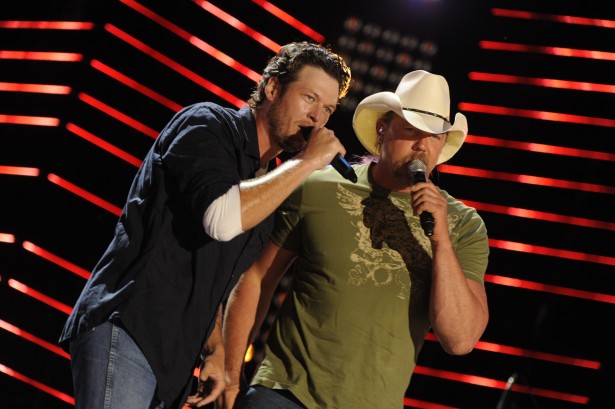 Blake Shelton Reveals He Learned To Be A Good Mentor From Trace Adkins