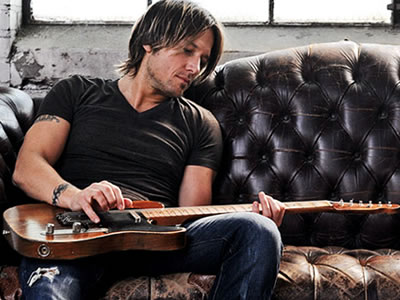 Keith Urban Announces New ‘We’re All for the Hall’ Date