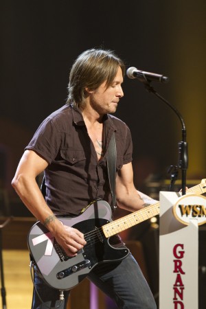 Keith Urban Schedules First Post Vocal Surgery Performance at Grand Ole Opry