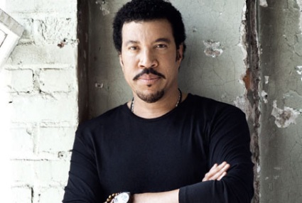 Lionel Richie Releases New Details on ‘Tuskegee,’ Due March 27