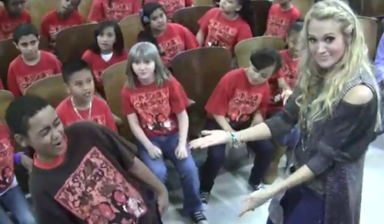 Carrie Underwood Joins PS22 Chorus for ‘Good Girl’ Performance