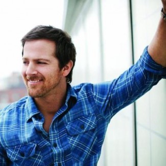Kip Moore’s ‘Hey Pretty Girl’ Climbs Charts at Record Pace