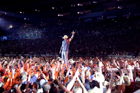 ‘Brothers of the Sun’ Tour, With Kenny Chesney and Tim McGraw Kicks-Off in Tampa, FL