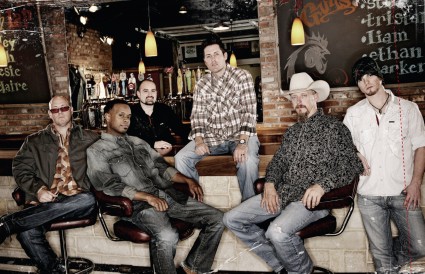 Casey Donahew Band’s ‘One Star Flag’ Video Premieres On CMT