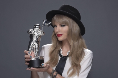 Taylor Swift ‘Really Nervous’ for Thursday’s VMA Performance