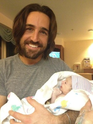 Jake Owen, Wife Lacey Welcome Baby Girl, Olive Pearl