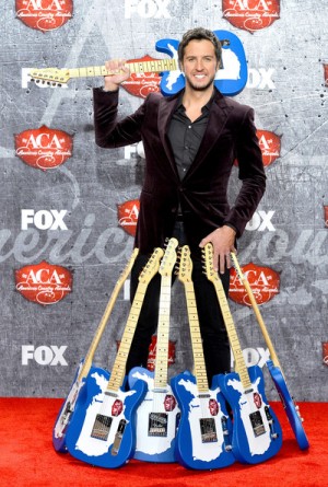 PHOTOS: 2012 American Country Awards – Press Room