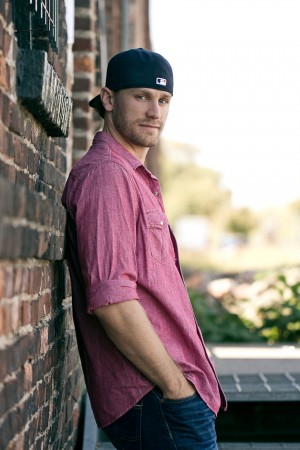 4th Annual CountryMusicIsLove Concert Benefiting City of Hope Lineup Announcement: Chase Rice