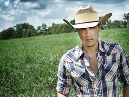 You Could WIN a Dustin Lynch ‘She Cranks My Tractor’ Prize Pack!