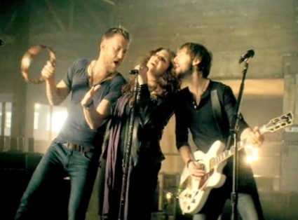 Lady Antebellum Premieres ‘Downtown’ Music Video