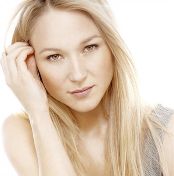Jewel Partners with ACM Lifting Lives to Raise Awareness of Child Hunger in the United States