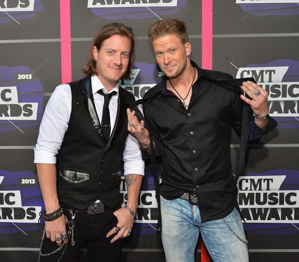 Florida Georgia Line  - 2013 CMT Music Awards - CountryMusicIsLove