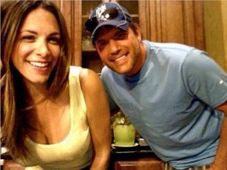 Rodney Atkins and Rose Falcon Are ENGAGED!