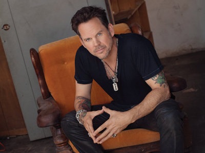 Gary Allan Returns to the Road Tonight After Knee Surgery