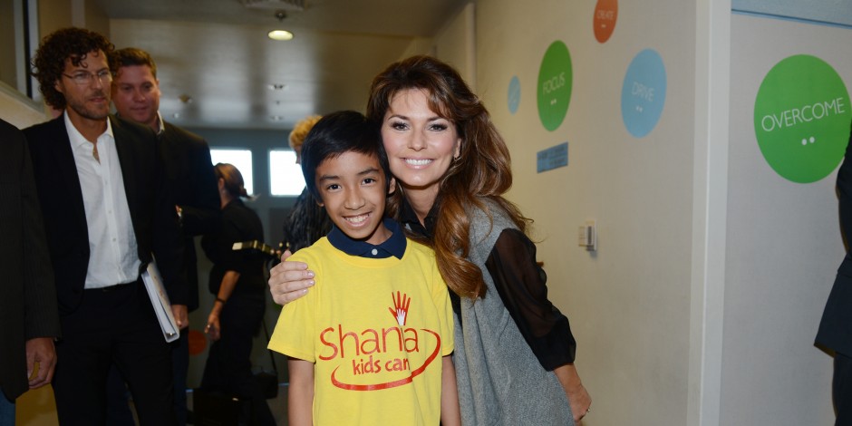 Shania Twain Launches the First Las Vegas SKC Clubhouse of the Shania Kids Can Foundation