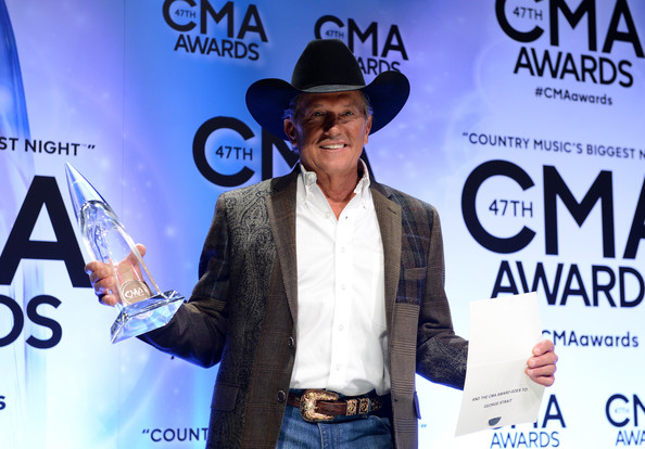 George Strait – CMA Awards 2013 – CountryMusicIsLove