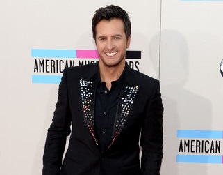‘The 2013 American Music Awards’ – Winners