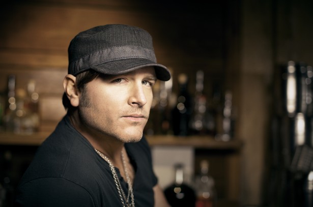 Jerrod Niemann Notches Second No.1 with ‘Drink to That All Night’