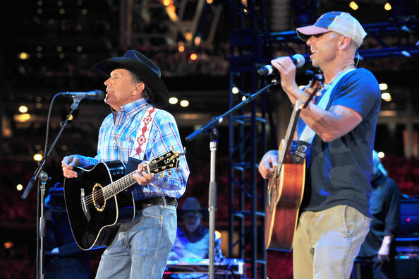 George Strait Sets Record with Final ‘Cowboy Rides Away’ Show