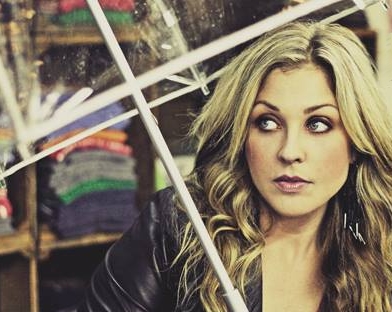 Sunny Sweeney Returns with a Vengance on New Album, ‘Provoked’