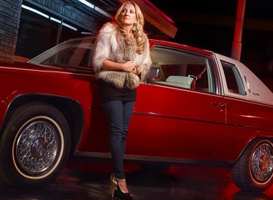 Lee Ann Womack Debuts “The Way I’m Livin'” Music Video