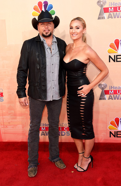 Jason Aldean – Brittany Kerr- 2015 iHeartRadio Music Awards – CountryMusicIsLove