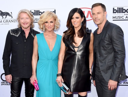 Country Music at the 2015 Billboard Music Awards