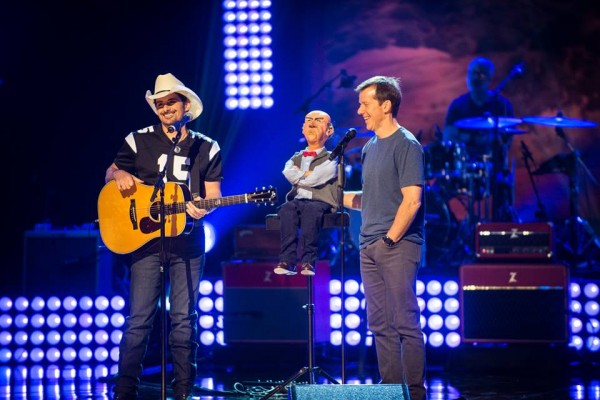 Brad Paisley To Appear On 'Jeff Dunham: Unhinged In Hollywood' Sounds ...