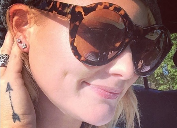 Miranda Lambert Celebrates 32nd Birthday With New Piercing and a ‘Unicorn’
