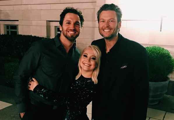 RaeLynn Confirms Wedding Date, Reveals That Blake Shelton Will Host Engagement Party