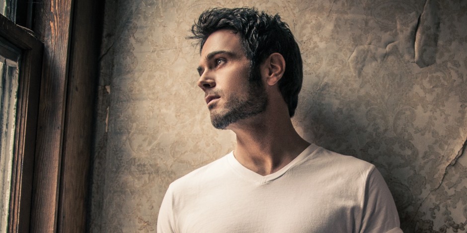 Chuck Wicks Plays ‘This or That’