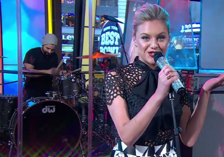 Kelsea Ballerini Wakes Up With ‘Good Morning America’