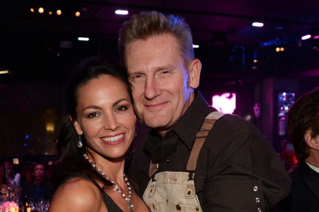 Album Review: Joey + Rory’s ‘Hymns That Are Important To Us’
