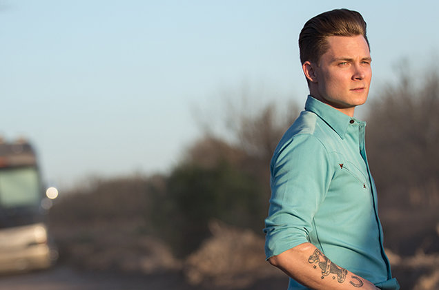 Frankie Ballard Stirs Up Nostalgia in ‘It All Started With A Beer’ Video