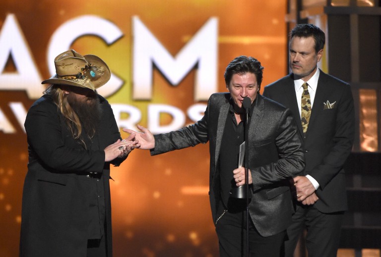 Chris Stapleton’s ‘Nobody to Blame’ Takes ACM Song of the Year