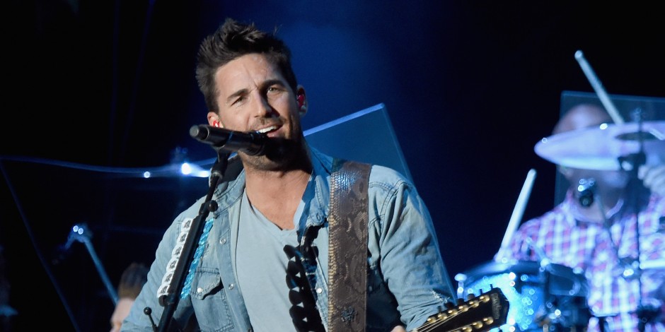 Jake Owen Calls Out Internet Troll Using His Name, Messaging Fans