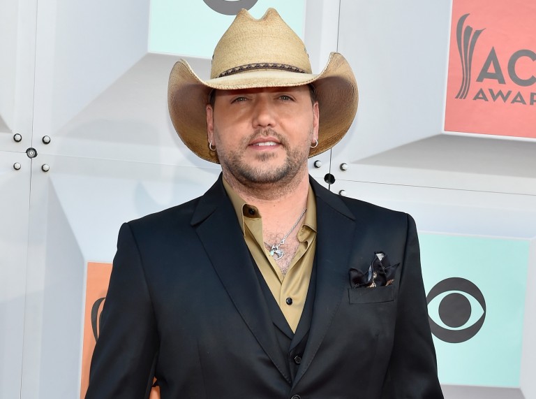 Jason Aldean Crowned Entertainer of the Year at ACM Awards