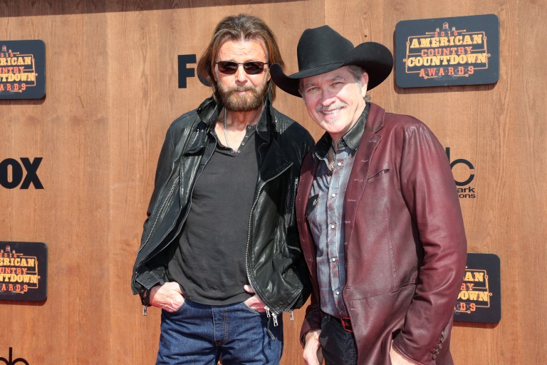 Brooks & Dunn Honored With NASH Icon Award at American Country Countdown Awards