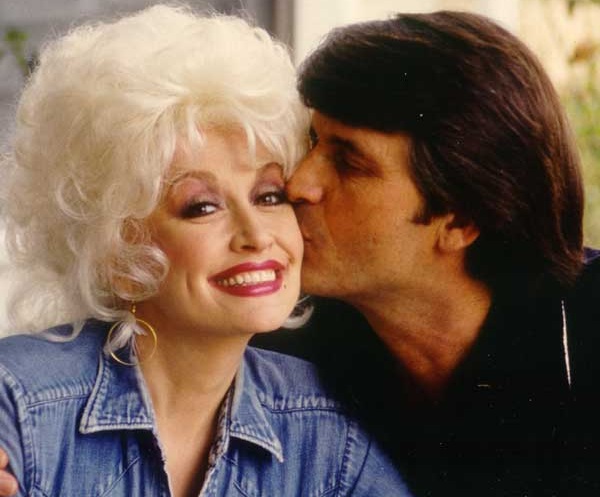 Dolly Parton and Husband Celebrate 50 Years of Marriage