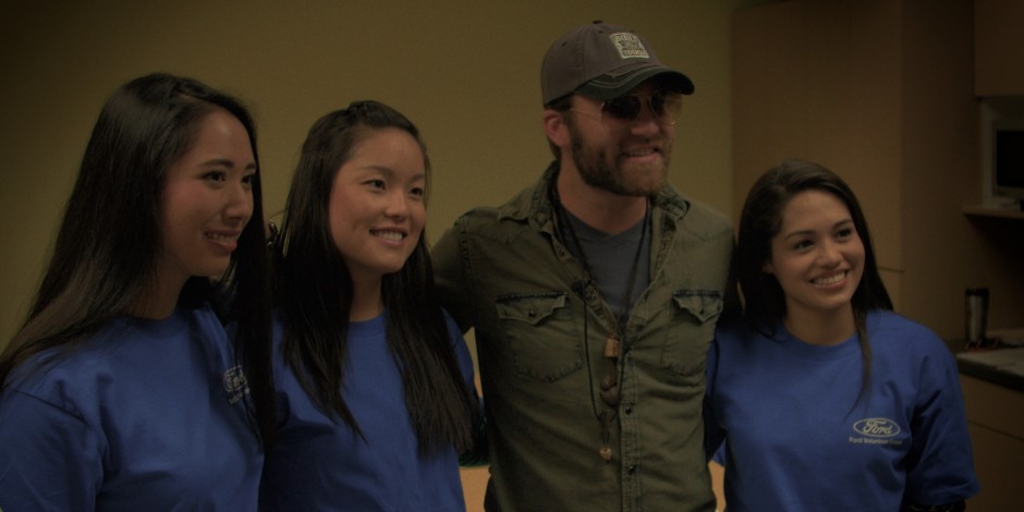 Exclusive: Drake White Makes First Stop on ‘Giving the Dream’ Journey