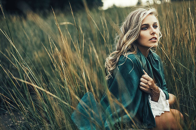 Country Newcomer Lauren Jenkins Releases Debut EP