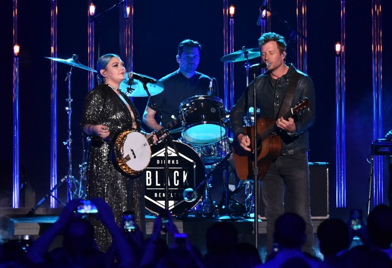Dierks Bentley and Elle King Share Strong Message in Performance of ‘Different for Girls’ at CMT Awards