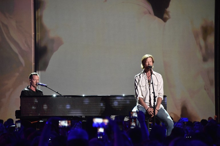 Florida Georgia Line Wows Crowd with Performance of “H.O.L.Y.” on CMT Awards