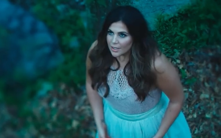 Hillary Scott Hopes ‘Thy Will’ Video Will ‘Touch Some People’s Hearts’