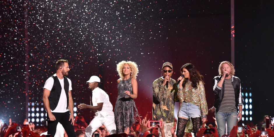 Little Big Town Grooves with Pharrell During 2016 CMT Awards Performance
