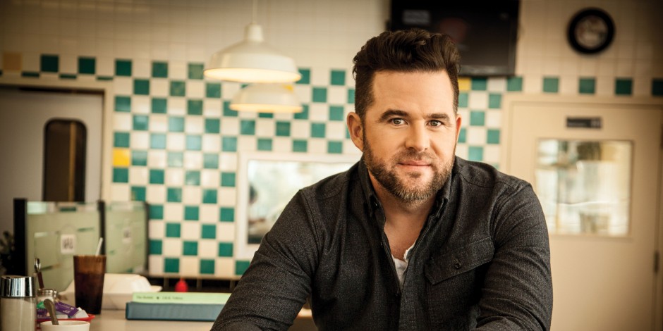 David Nail Talks About the Feel of ‘Night’s on Fire’