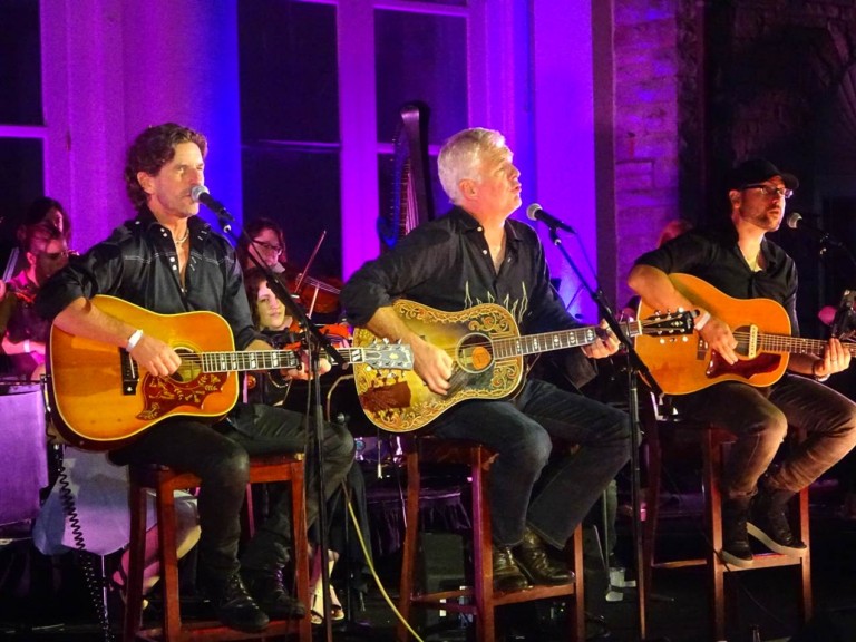 Brett James, Chris DeStefano, Rivers Rutherford Dazzle at Songwriters Under the Stars