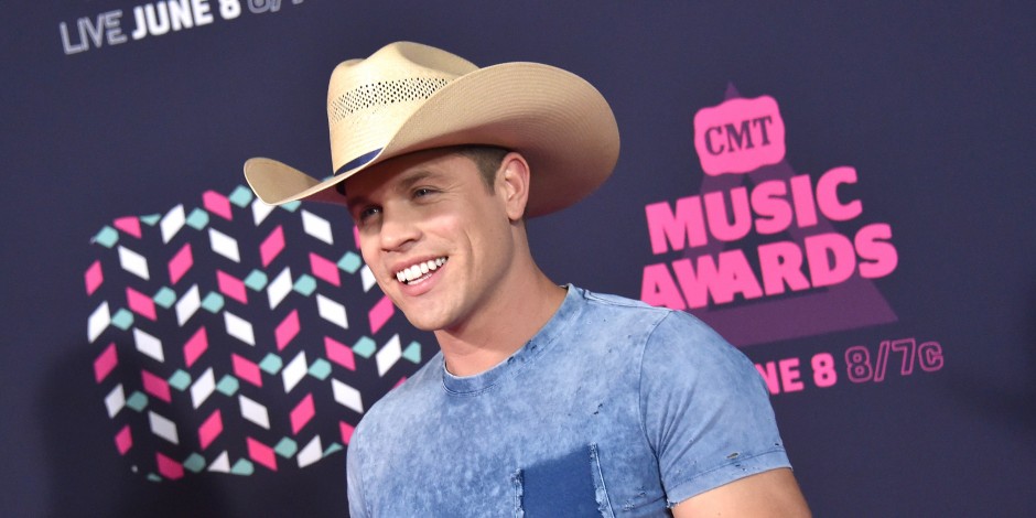 Dustin Lynch is Single and Not Ready to Mingle