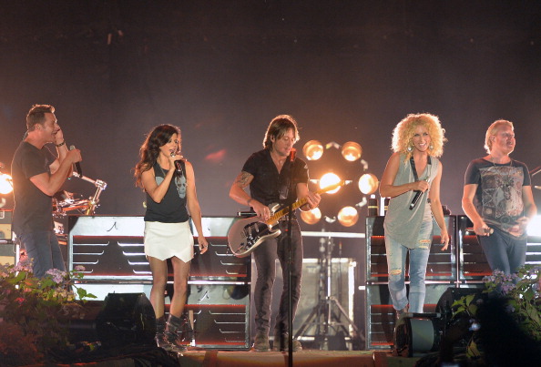 Keith Urban and Little Big Town Will ‘Stand Up To Cancer’