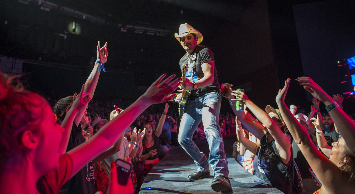 Country Music Hall of Fame and Museum to Feature Brad Paisley Exhibit